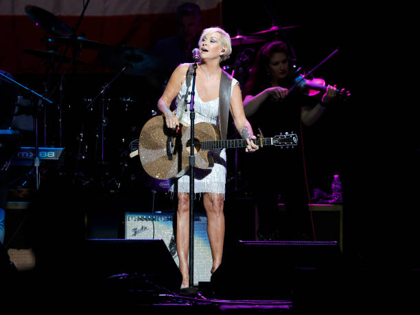 How much is lorrie morgan worth