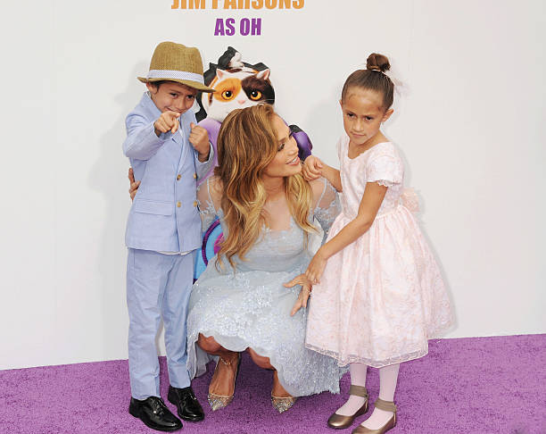 Who is the father of Jennifer Lopez’s children?