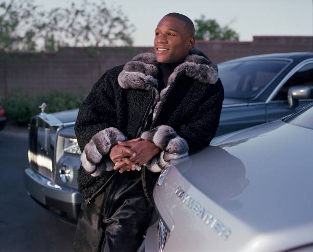What is Floyd Mayweather's estimated net worth